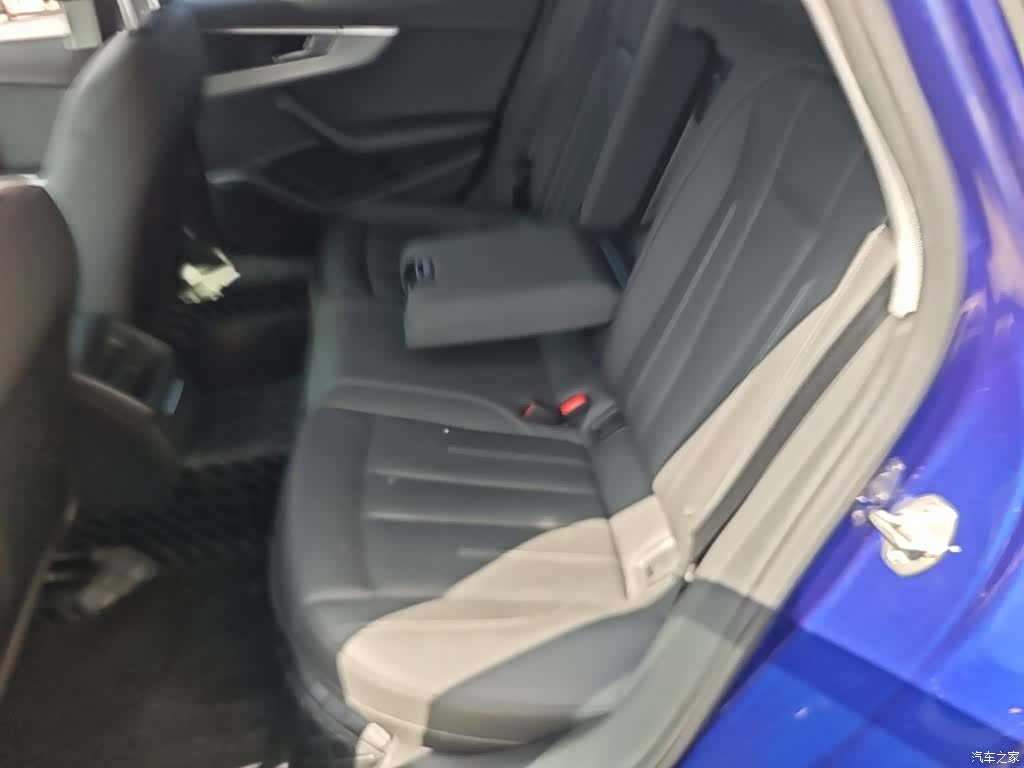 Audi A4L, 2020 17