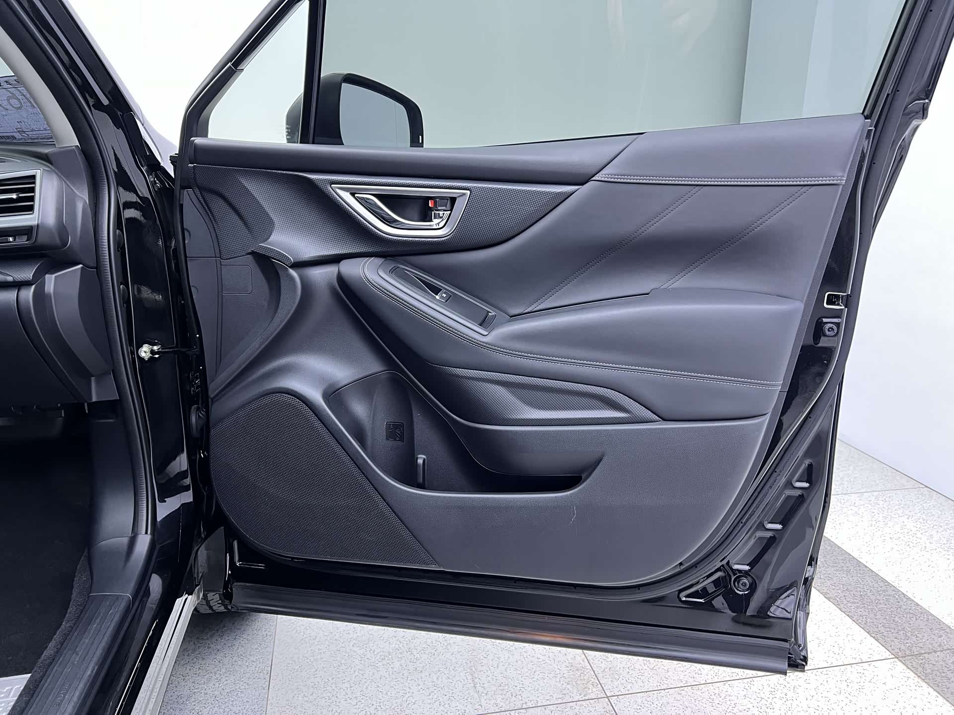 Subaru Forester, 2022 3