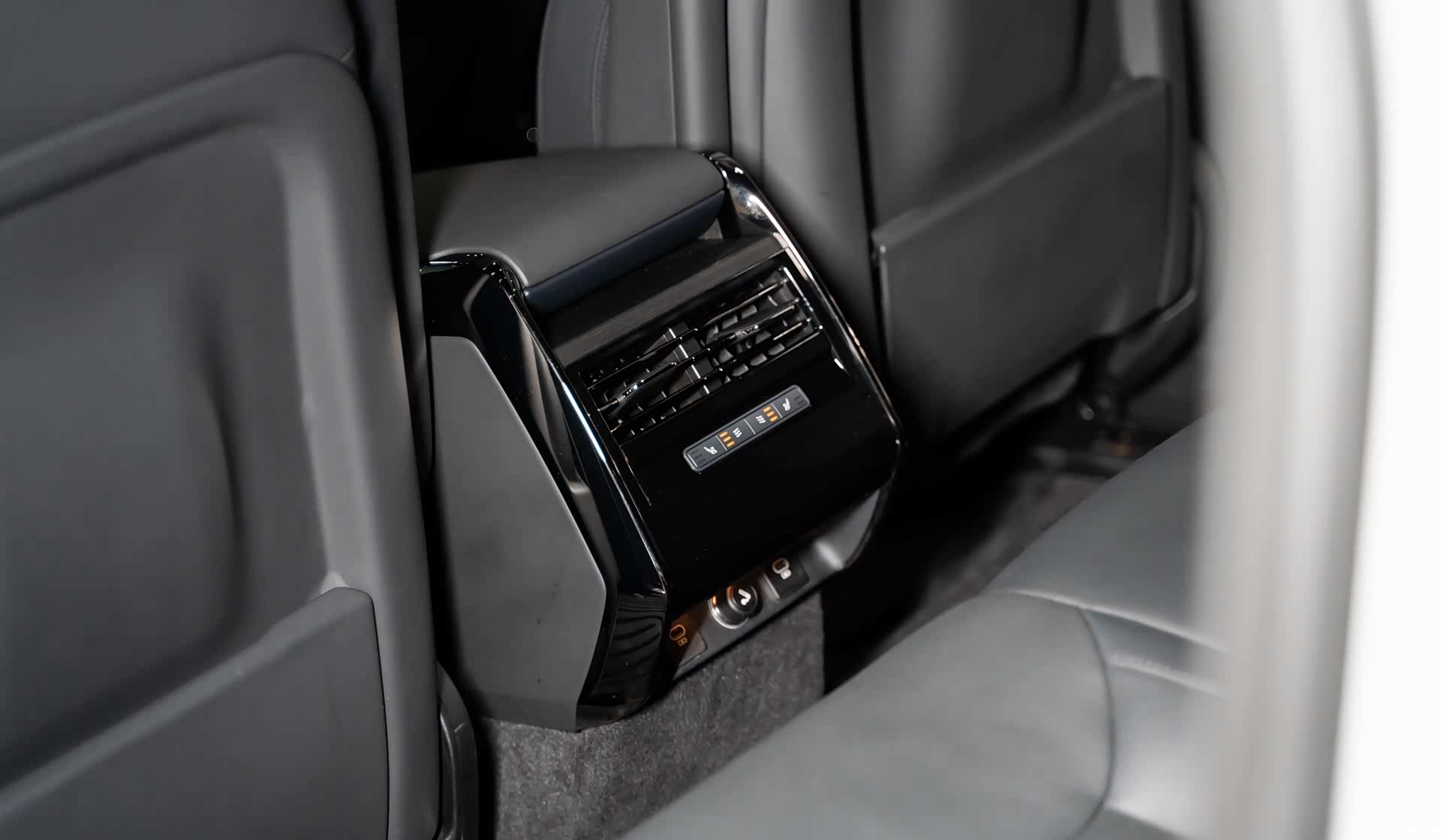 Land Rover Range Rover, 2023 20