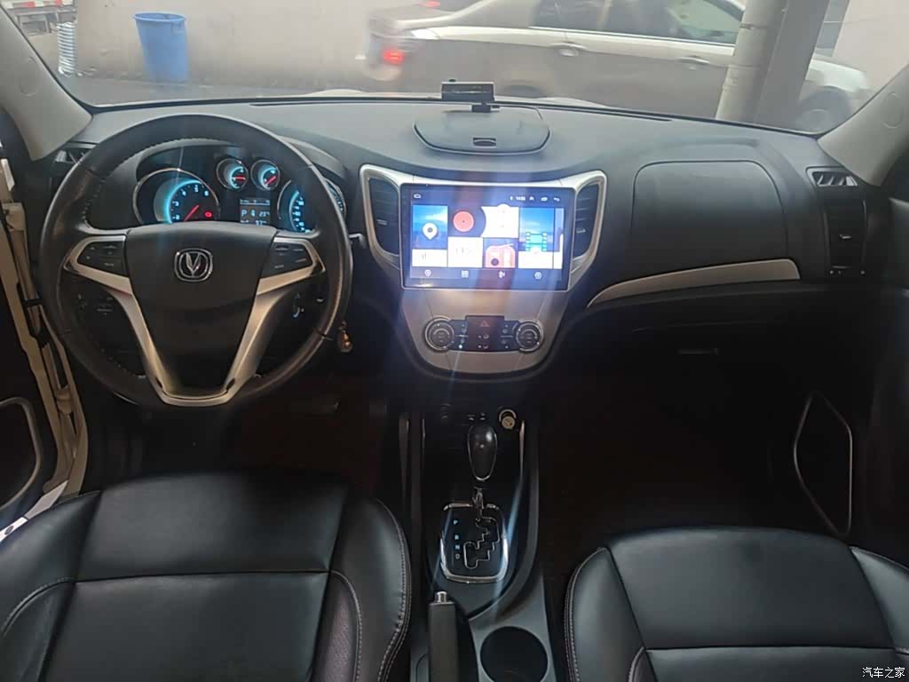 Changan CS35, 2015 10
