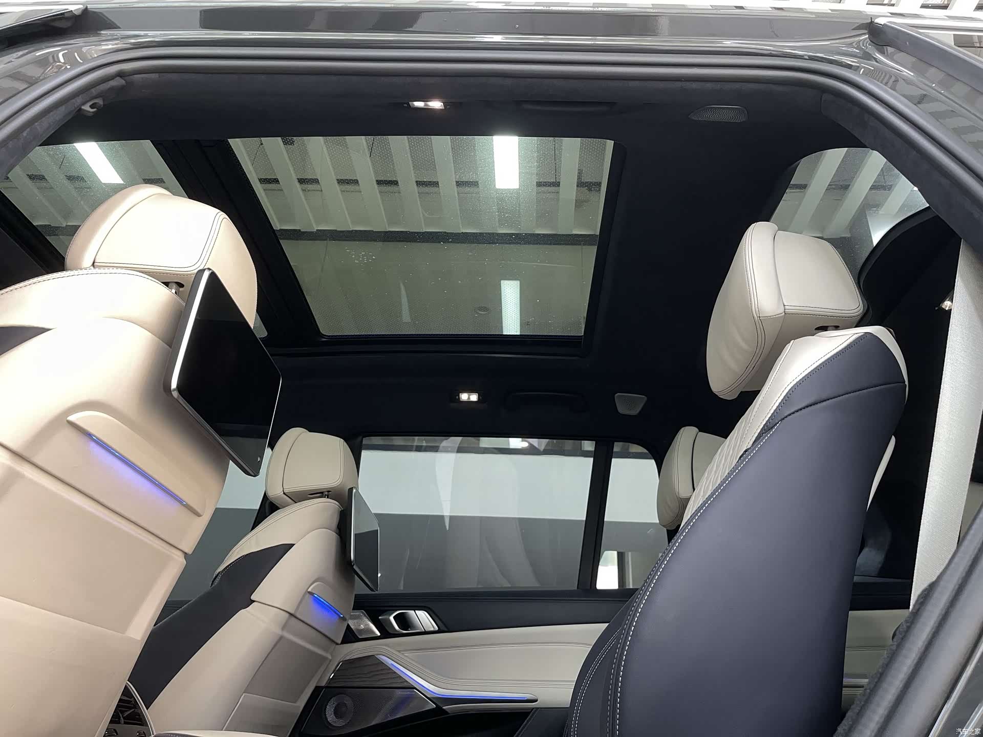 BMW X7, 2021 10