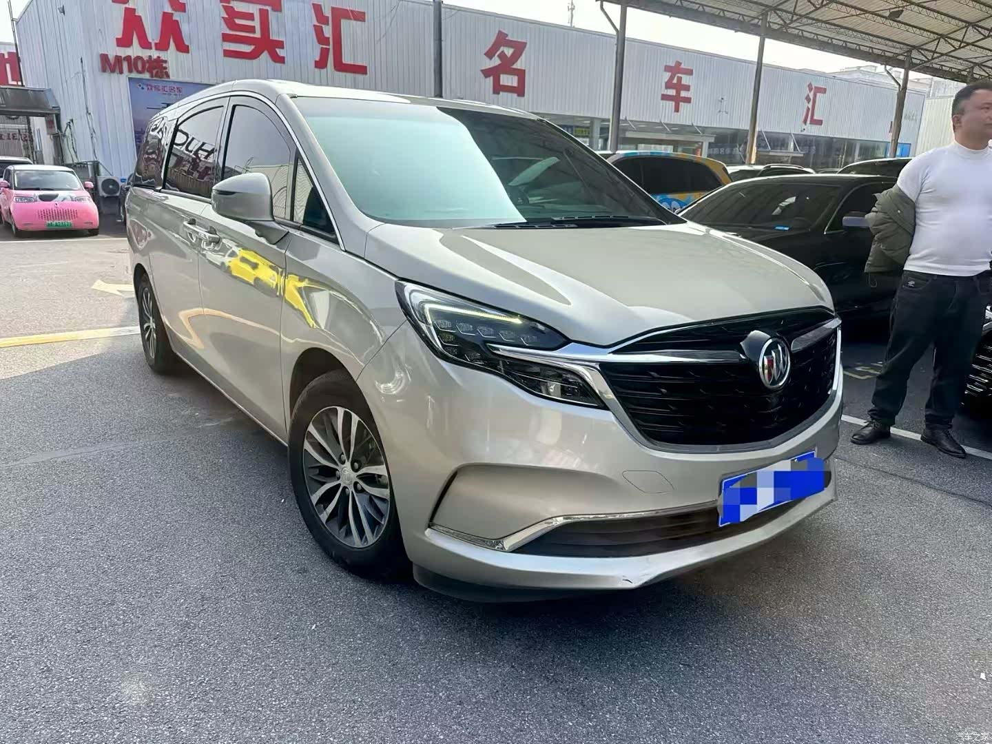 Buick GL8, 2022 2