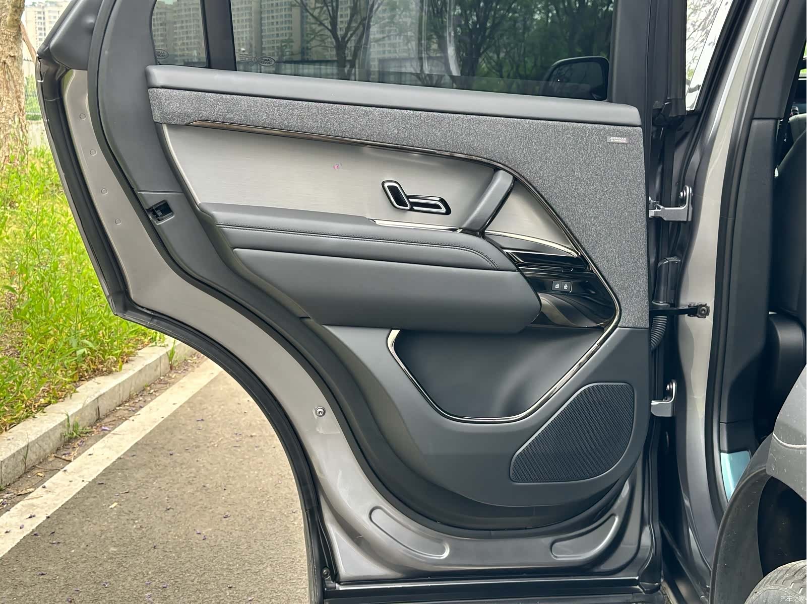 Land Rover Range Rover, 2024 11