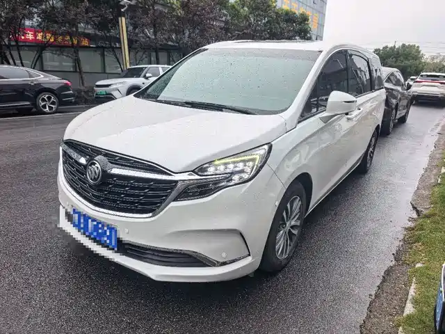 Buick GL8 2020 — купить из Китая под заказ
