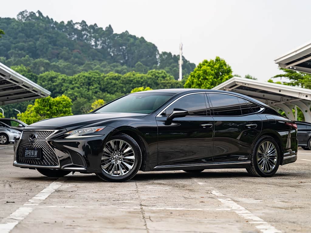 Lexus LS 2020 500h VI
