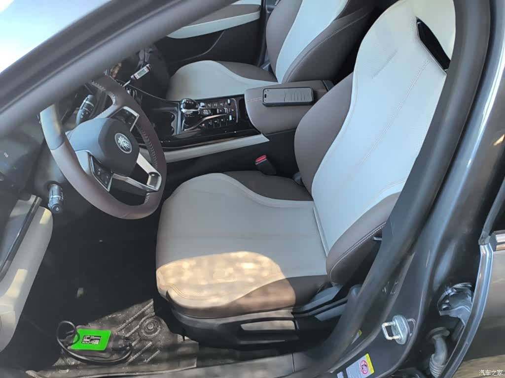BYD Qin, 2023 15