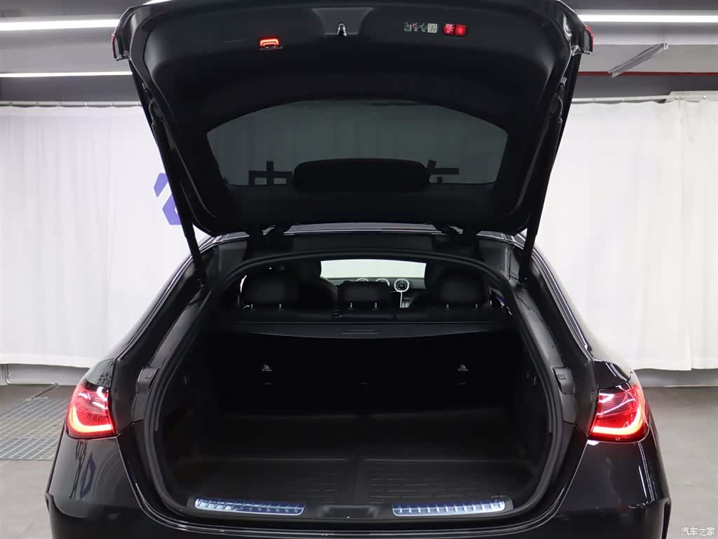 Mercedes-Benz GLC, 2025 25