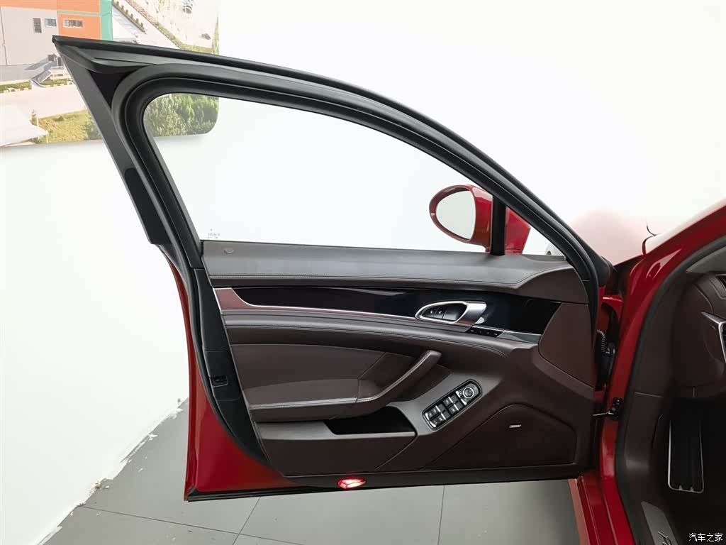 Porsche Panamera, 2014 8