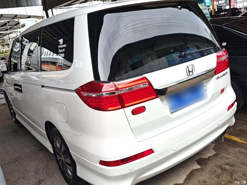 Honda Elysion, 2014 все фото