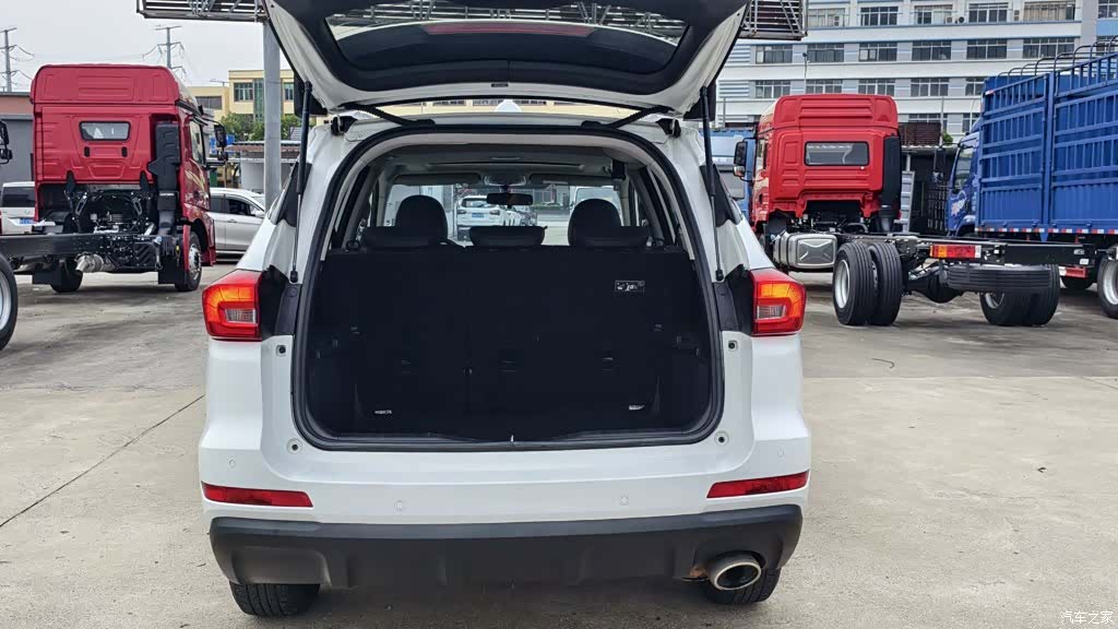 Haval M6, 2018 9