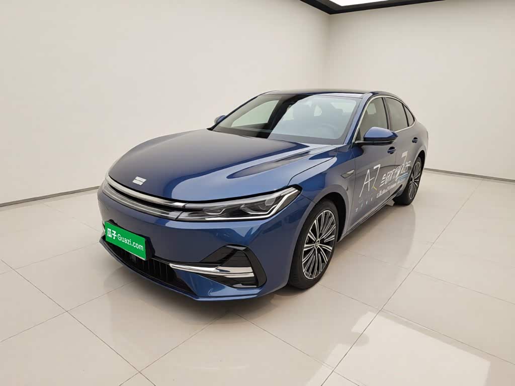 Geely Galaxy A7 EM
