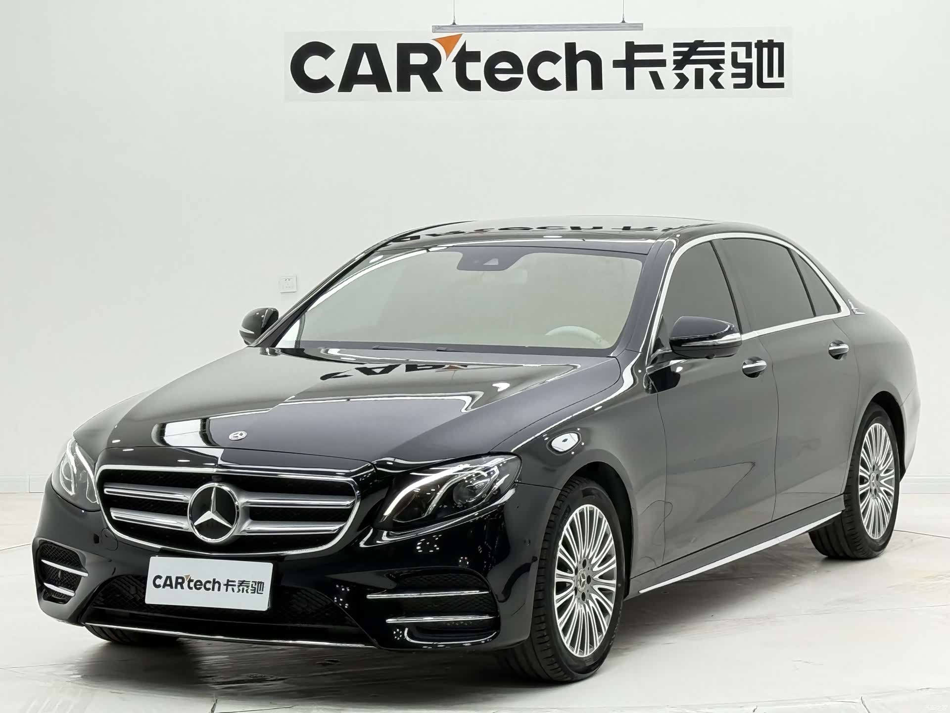 Mercedes-Benz E-Class, 2017 1