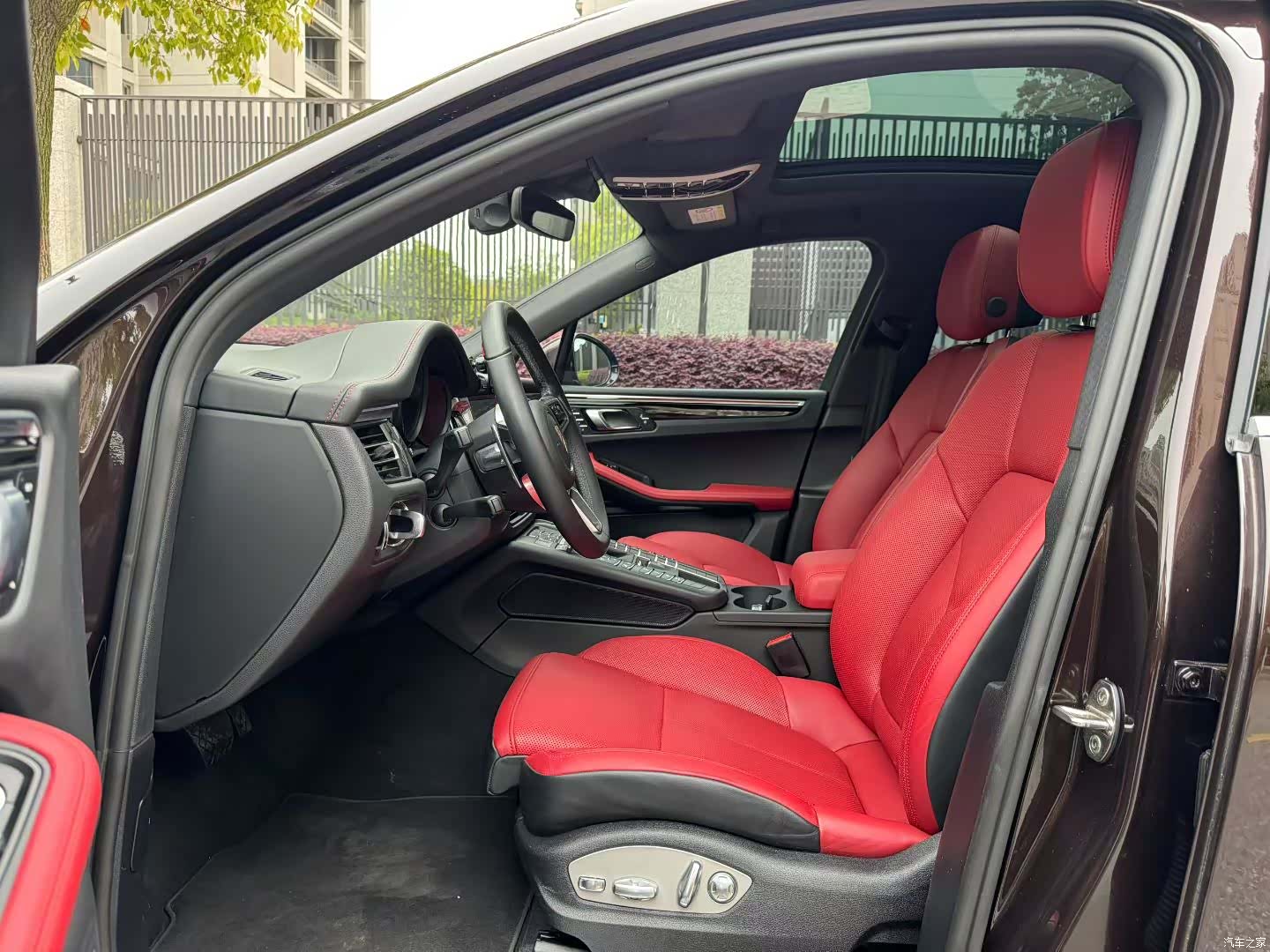 Porsche Macan, 2021 9