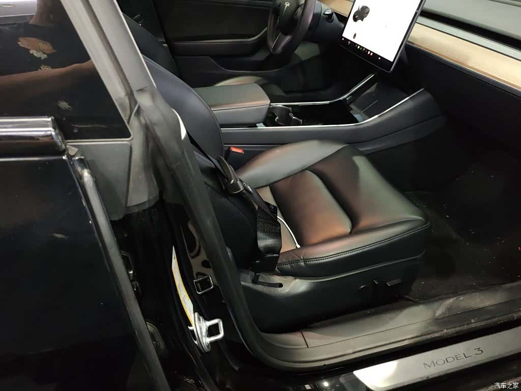 Tesla Model 3, 2020 20