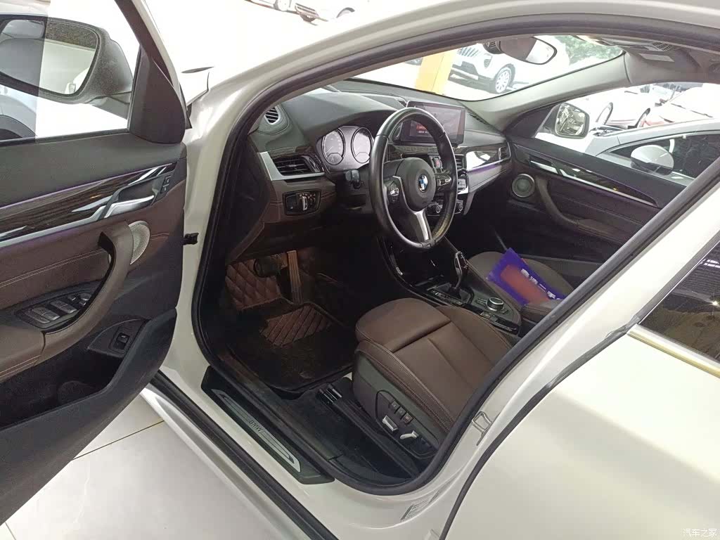 BMW X1, 2022 12