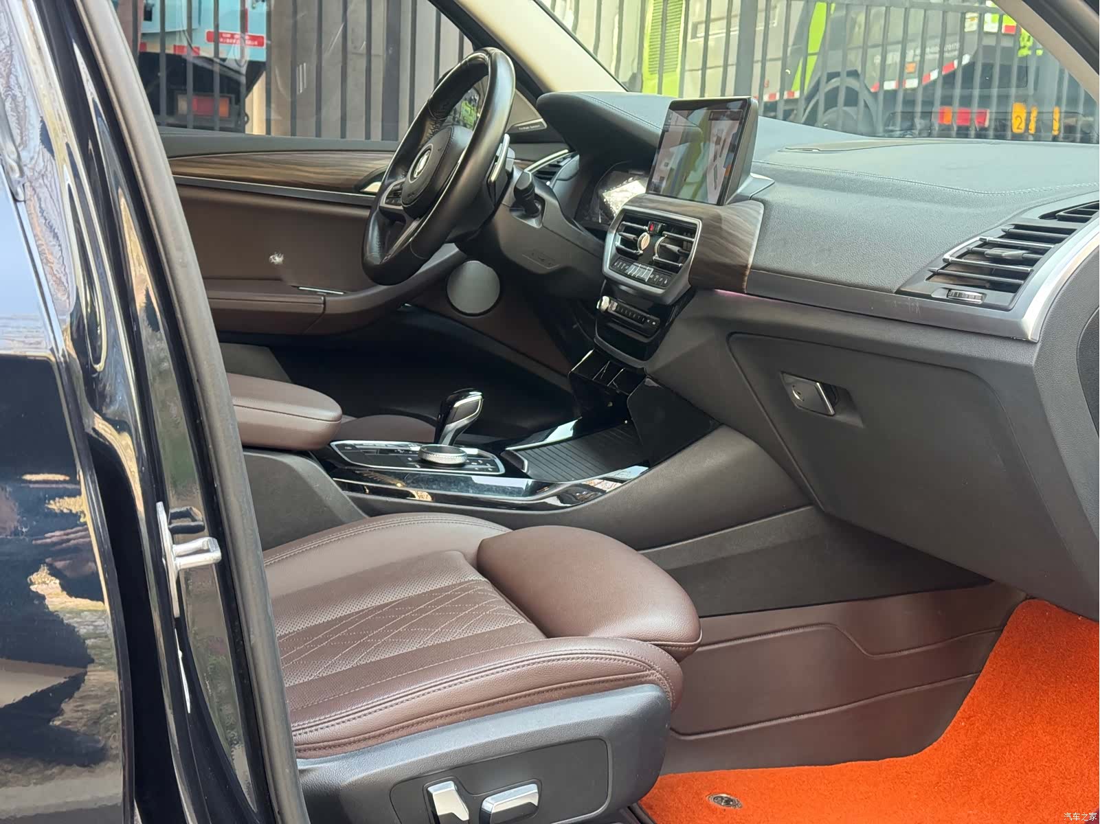 BMW X3, 2022 все фото