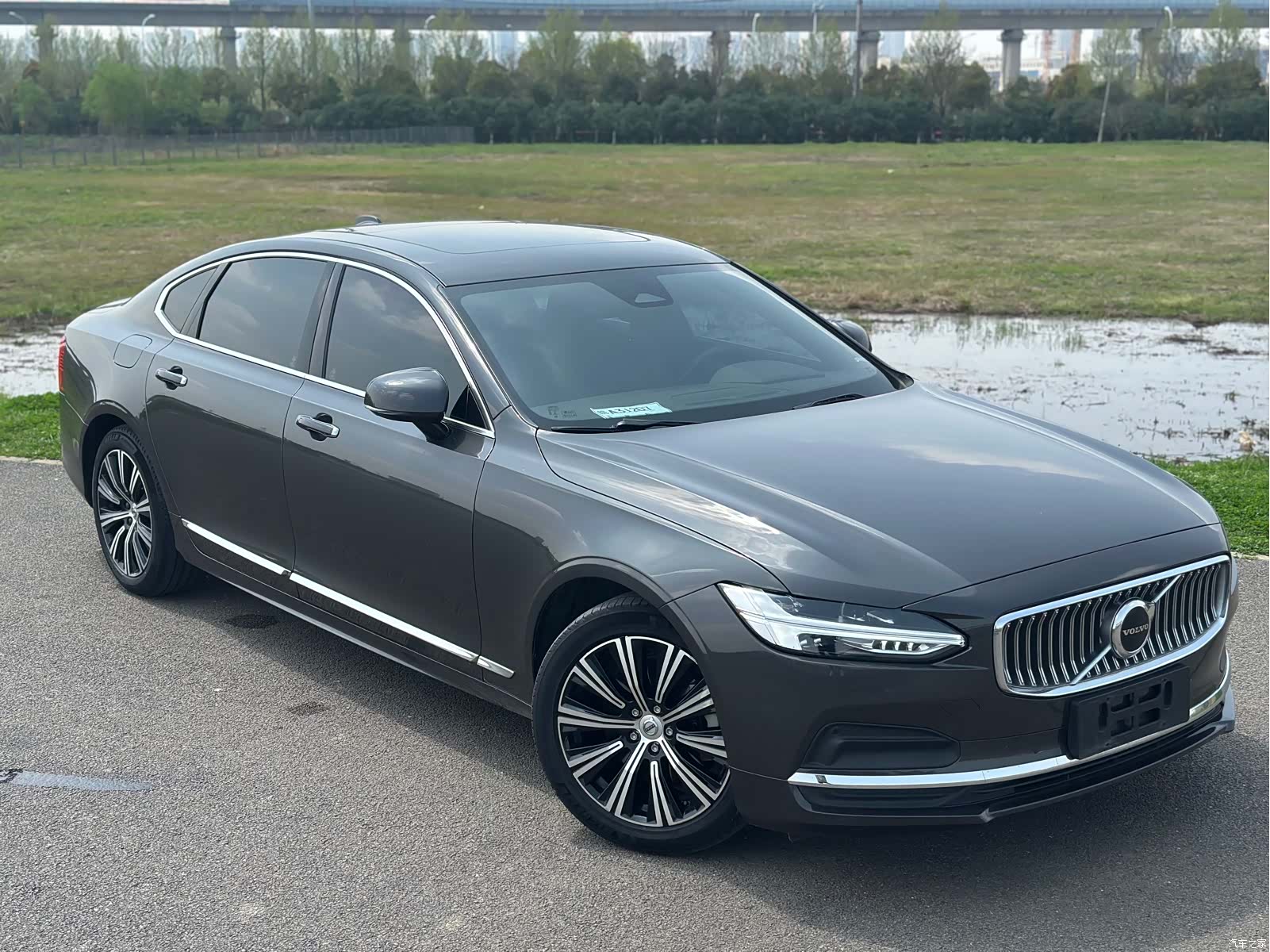 Volvo S90, 2021 4
