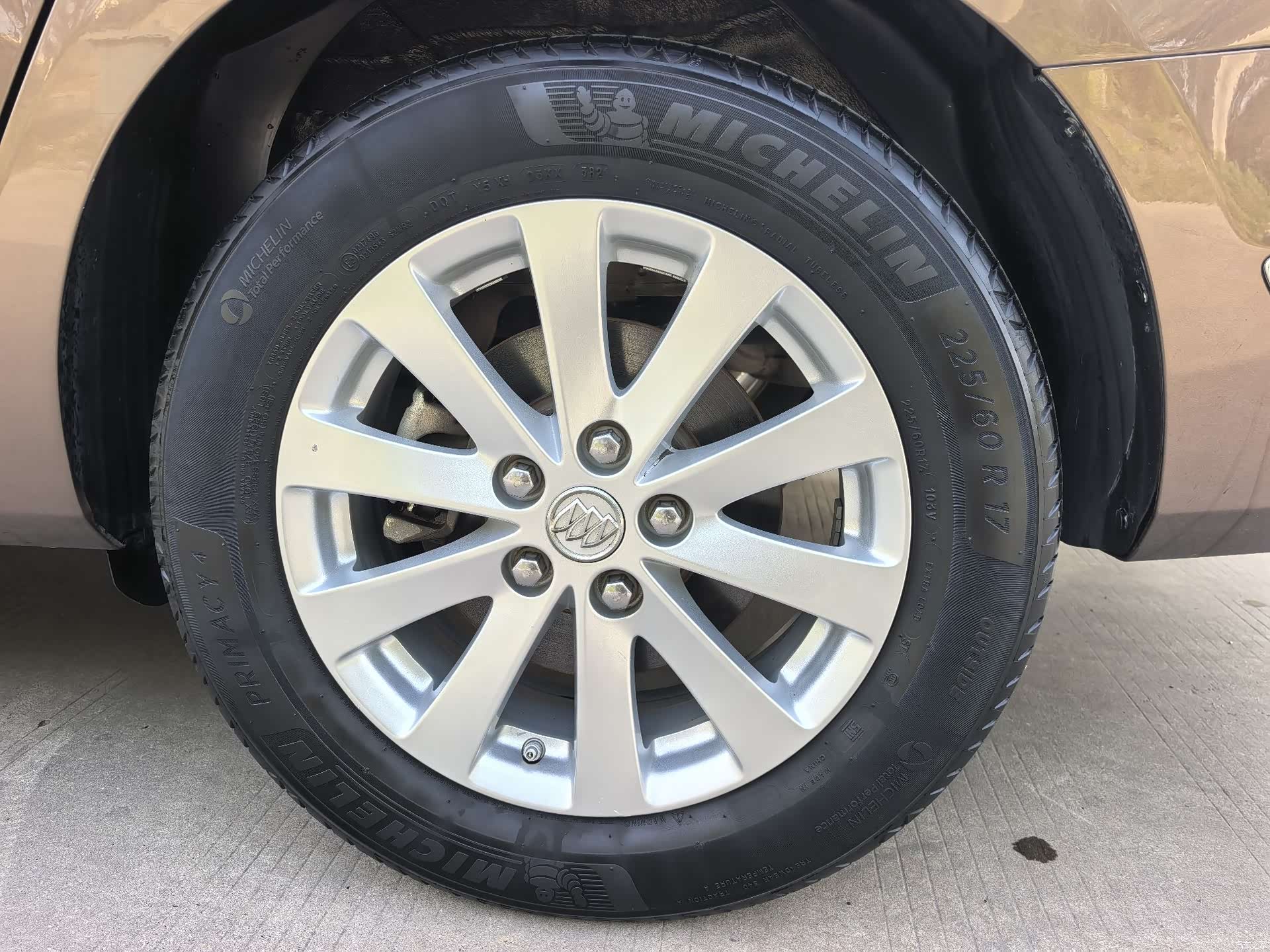 Buick GL8, 2019 10