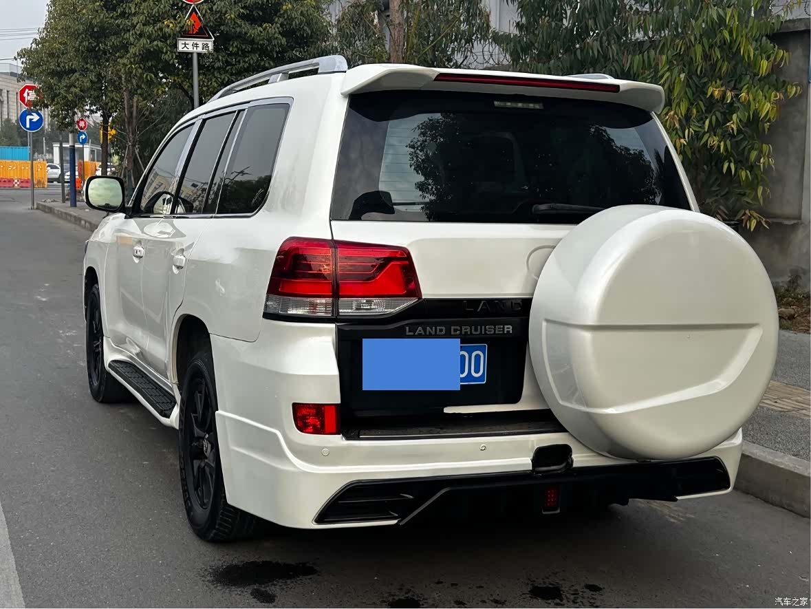 Toyota Land Cruiser, 2014 19