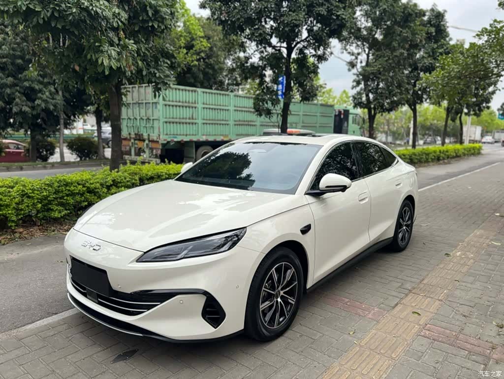 BYD Seal, 2025 1
