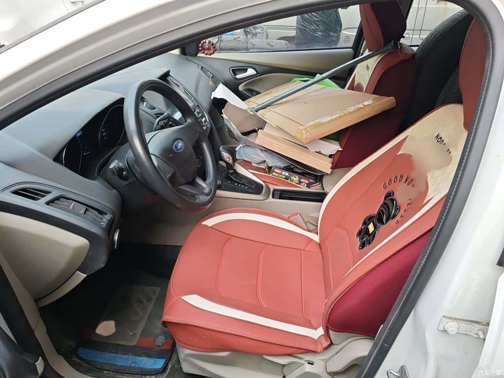 Ford Focus, 2016 8