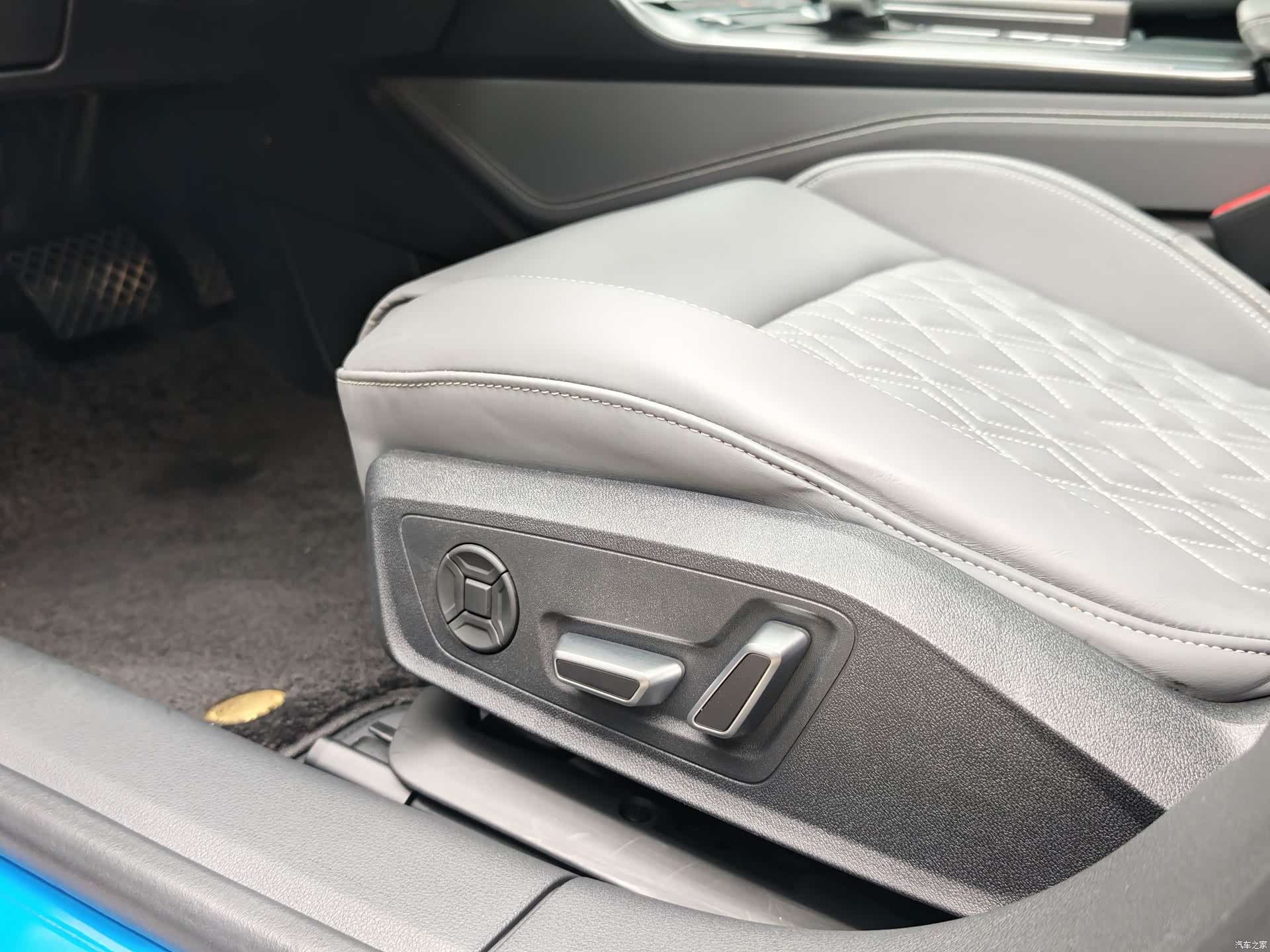 Audi A7L, 2024 6