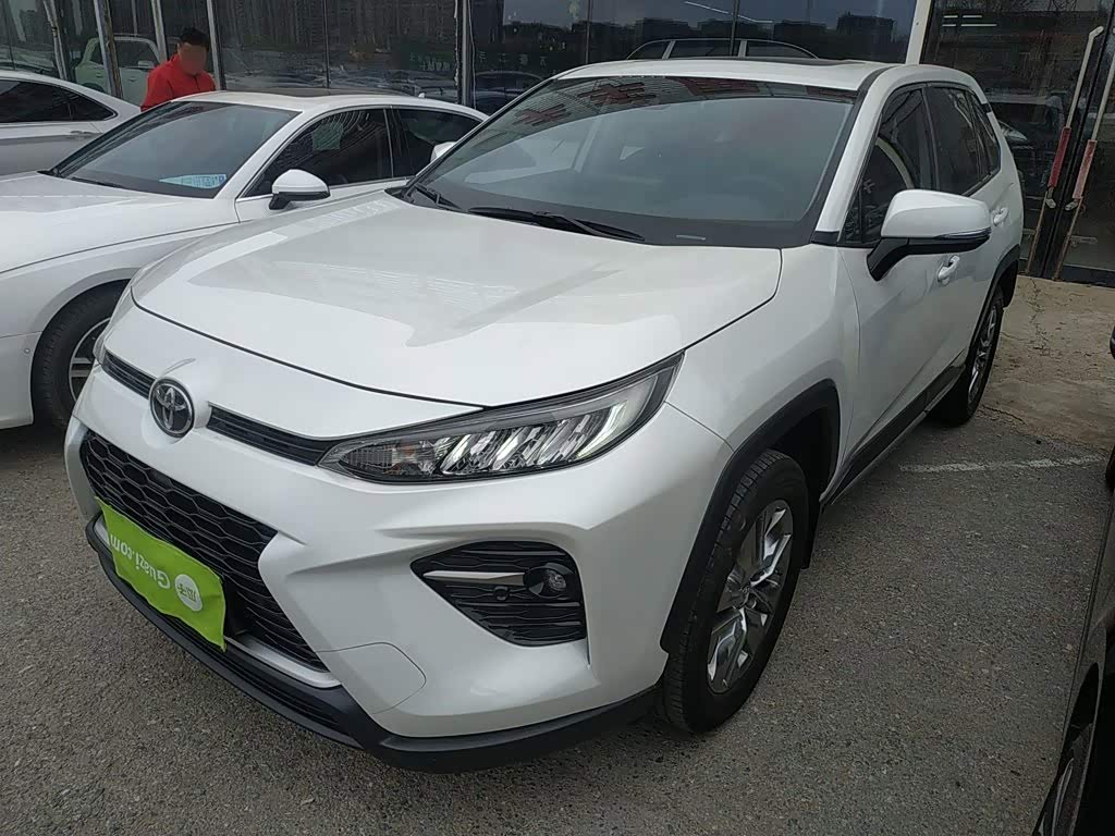 Toyota Wildlander 2022 2.0L CVT Luxury
