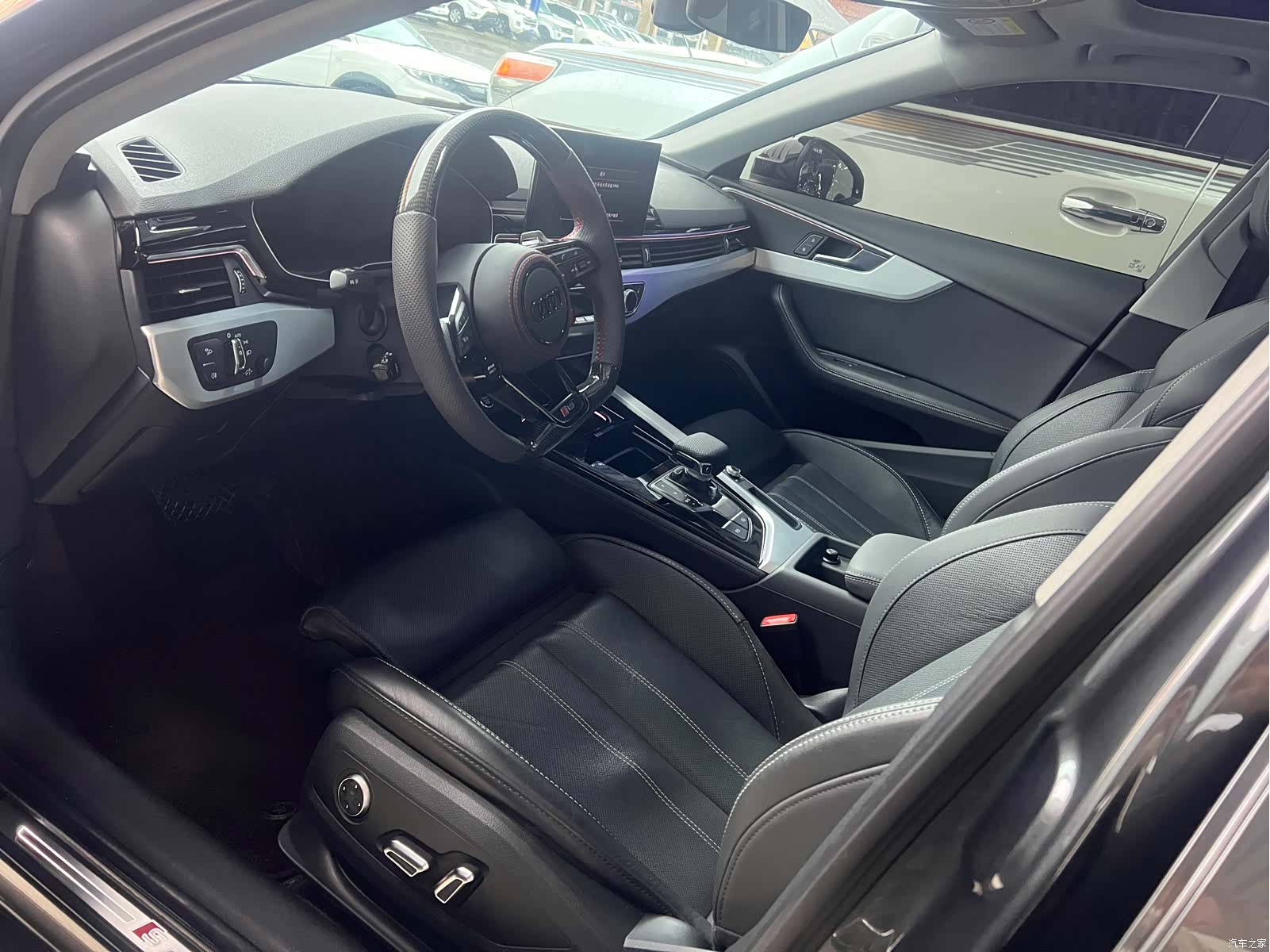 Audi A4L, 2022 2