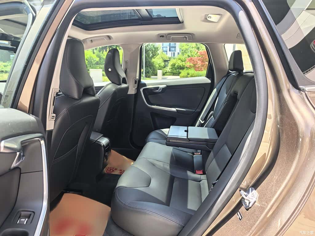 Volvo XC60, 2017 24