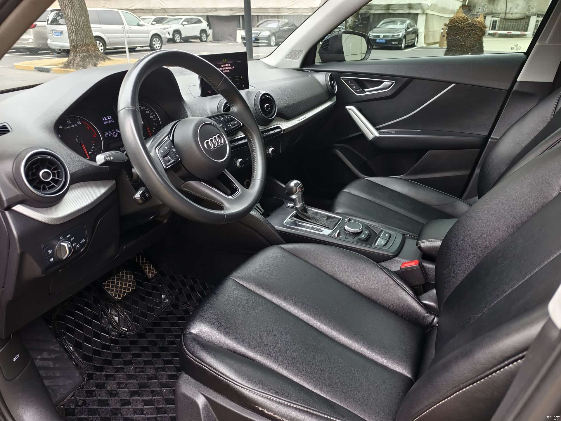Audi Q2L, 2021 11