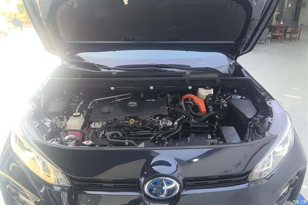 Toyota Wildlander, 2023 10