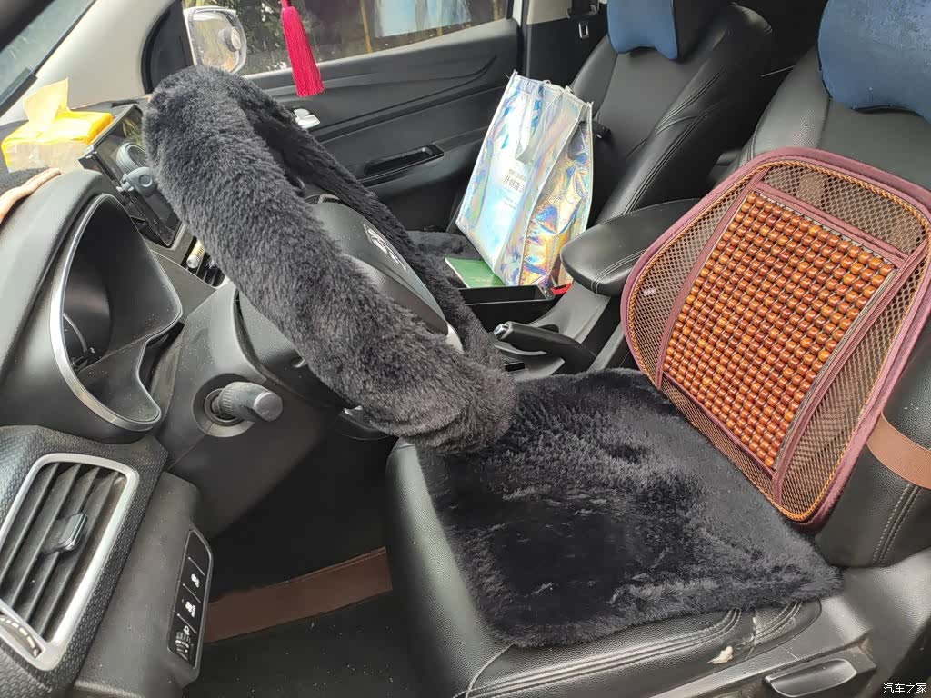 Wuling 730, 2021 8