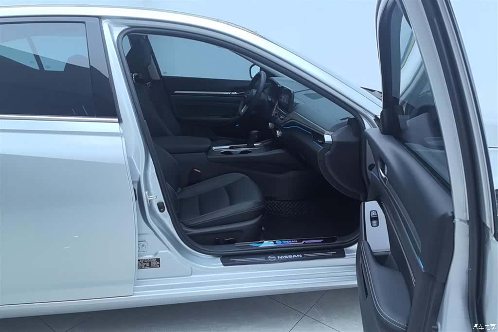 Nissan Teana, 2023 8
