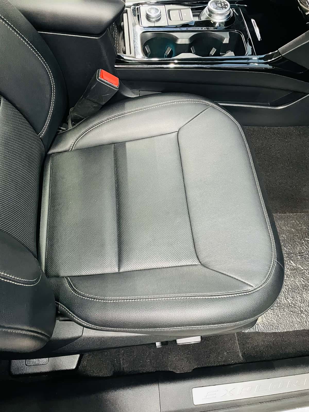 Ford Explorer, 2021 17