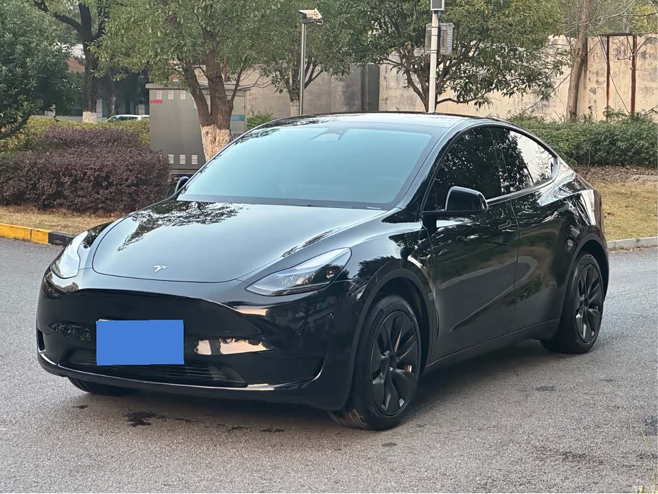 Tesla Model Y, 2022 3
