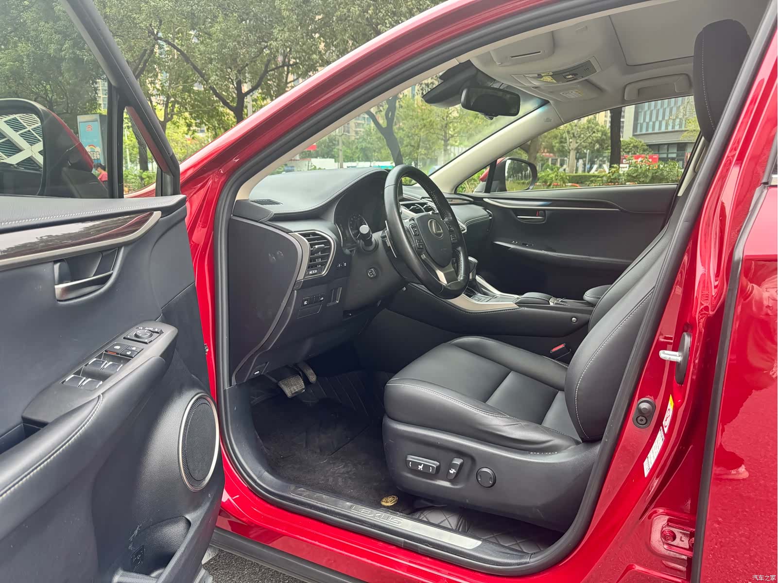 Lexus NX, 2018 4