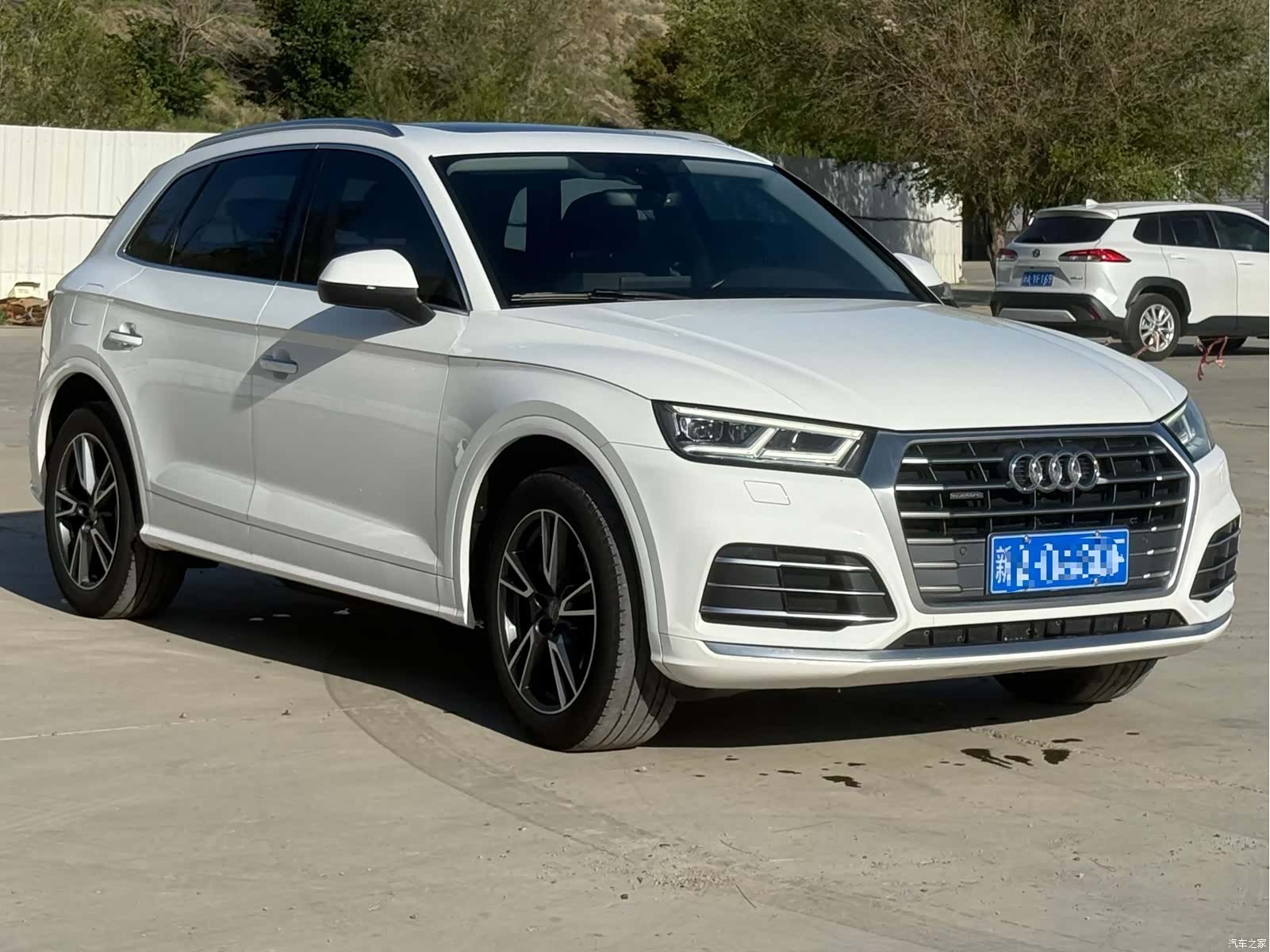 Audi Q5L, 2021 3