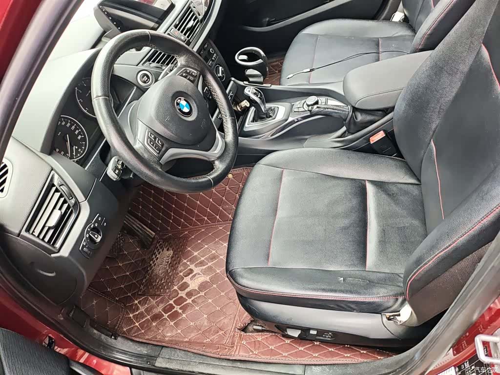 BMW X1, 2015 12