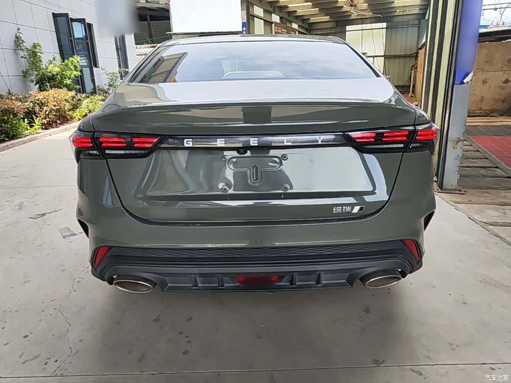 Geely Binray, 2022 6