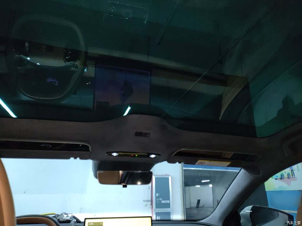 Geely 8, 2025 14