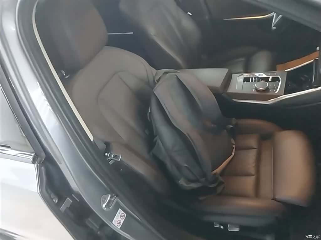 BMW i3, 2023 25
