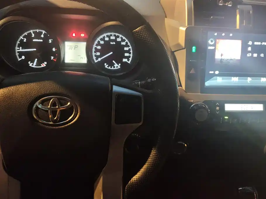 Toyota Prado