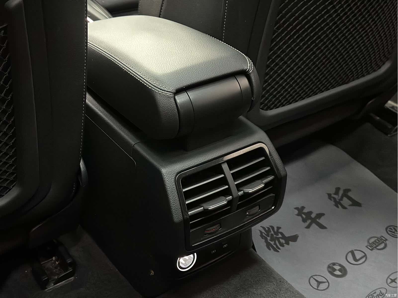 Audi Q3, 2022 20
