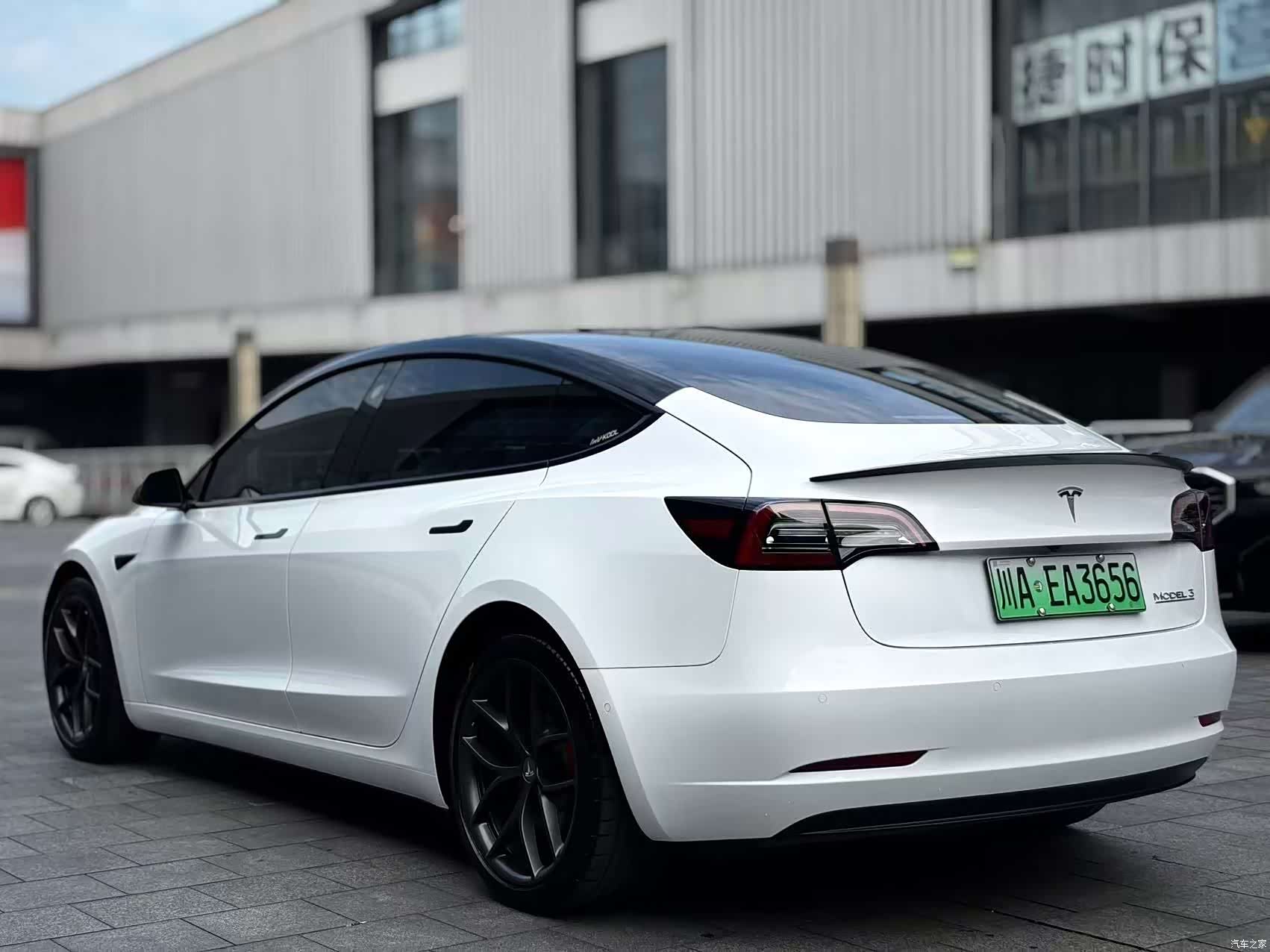 Tesla Model 3, 2021 7