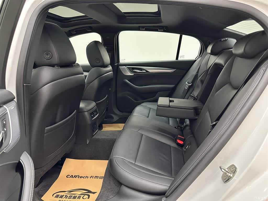 Cadillac CT5, 2024 9