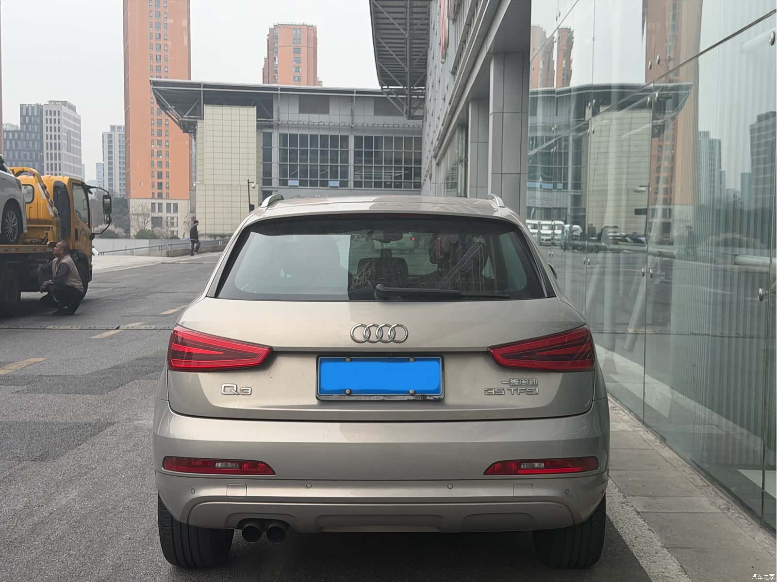 Audi Q3, 2013 9