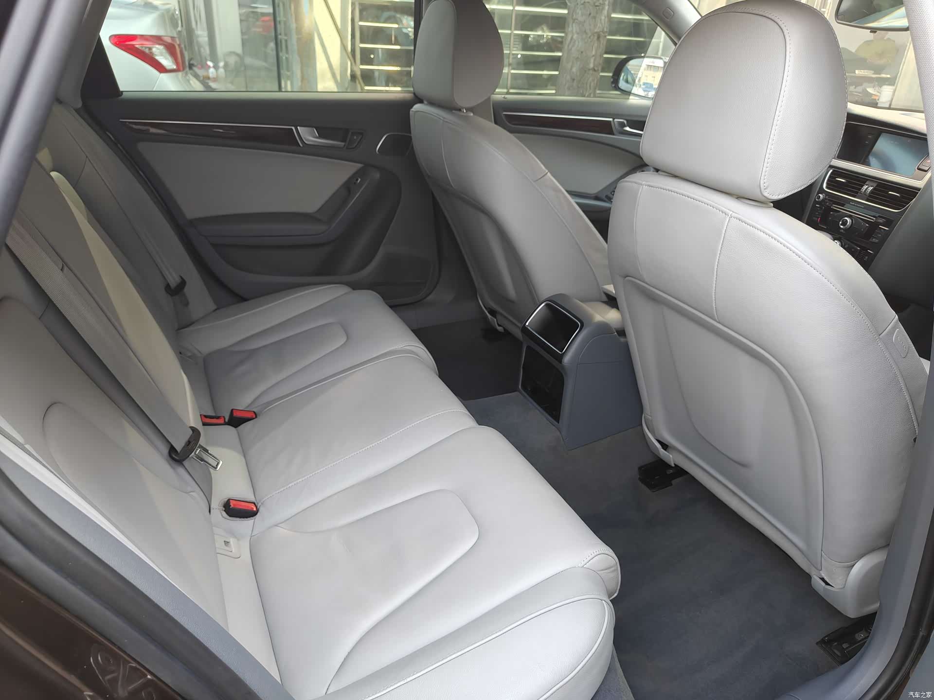 Audi A4L, 2014 18
