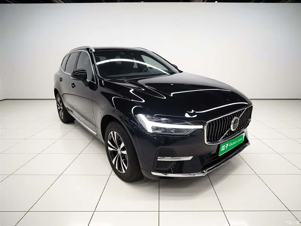 Volvo XC60, 2023 4
