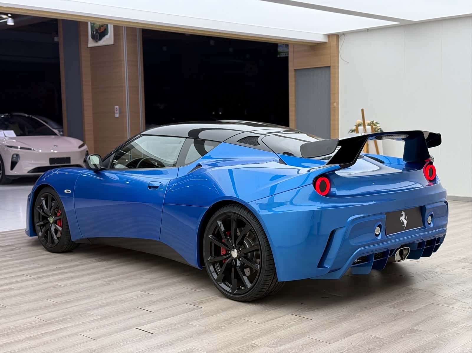 Lotus Evora, 2019 все фото