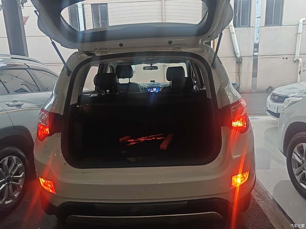 Changan CS35, 2015 19